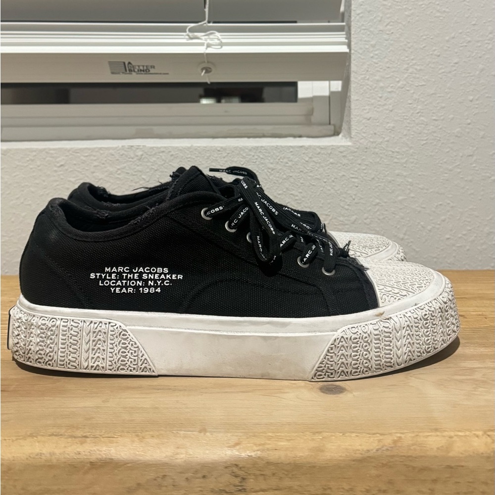 Marc Jacobs Black Canvas Sneakers